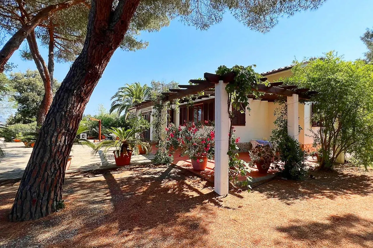 Villa Ai Pini A Punta Perla - Goelba Capoliveri