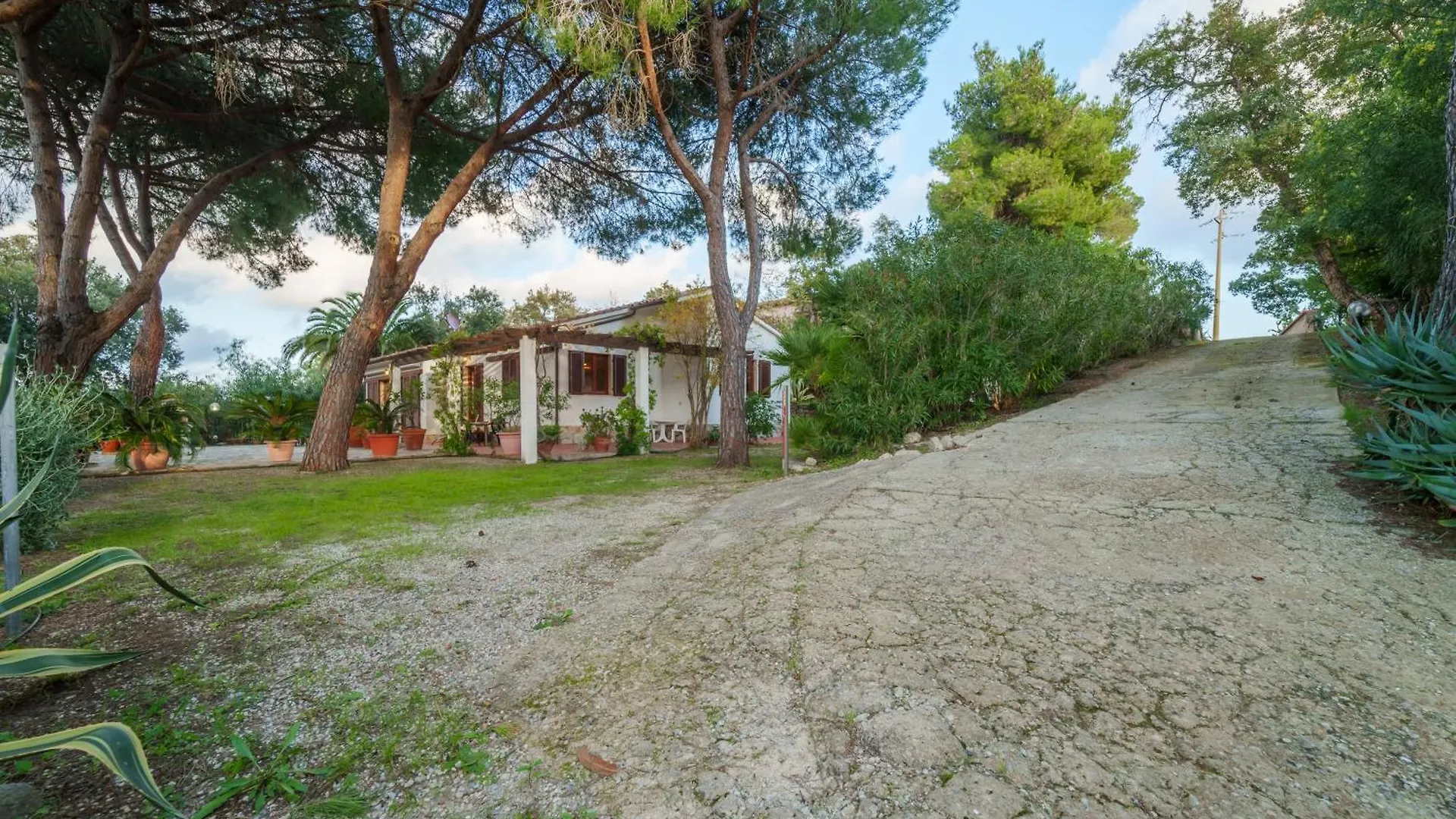 Villa Ai Pini A Punta Perla - Goelba Capoliveri  Italia
